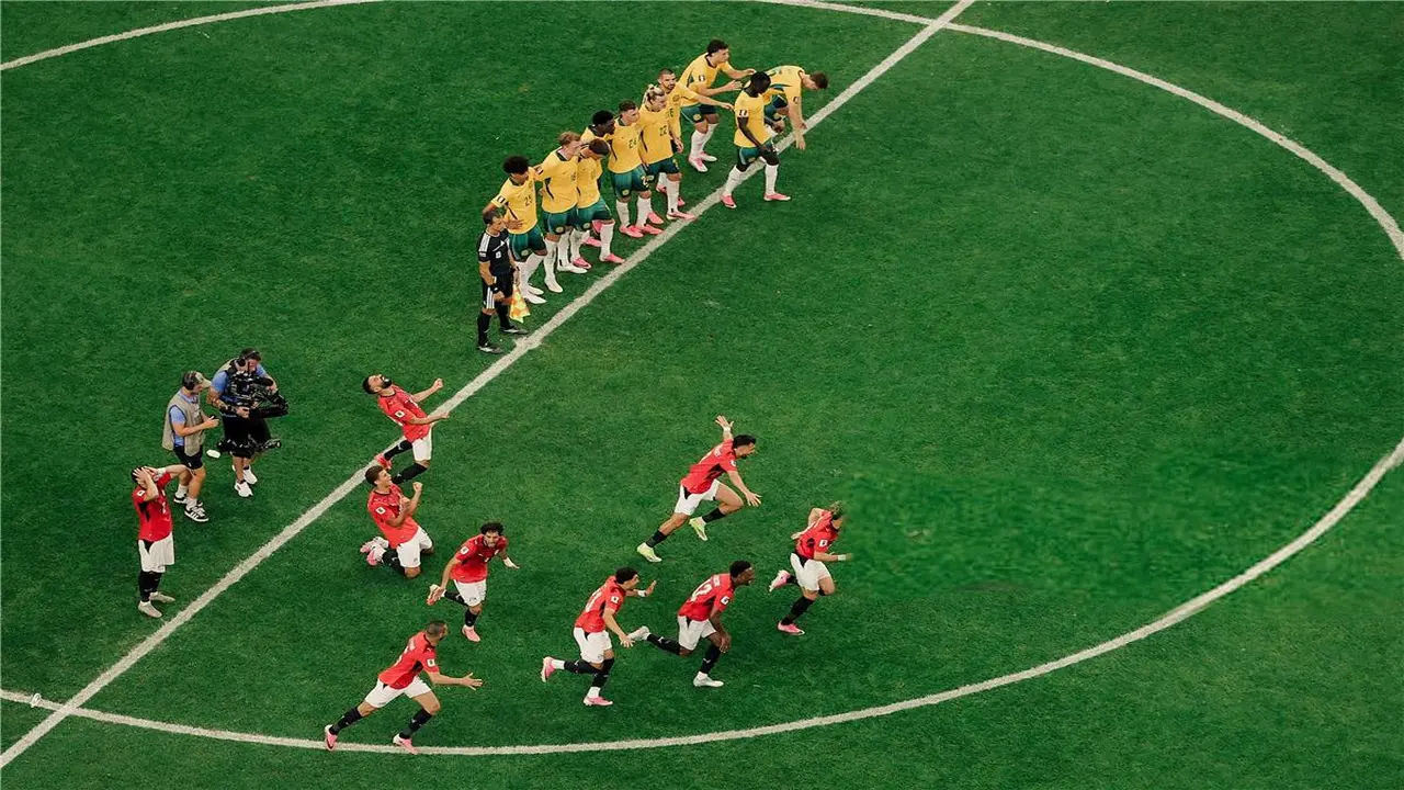 متى تنطلق مباراة مصر في دور الـ16 بكأس العالم؟